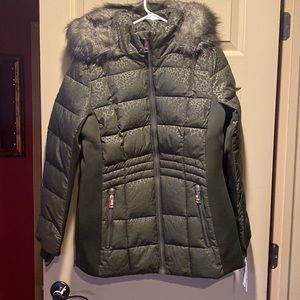 BRAND NEW MICHAEL KORS coat size M